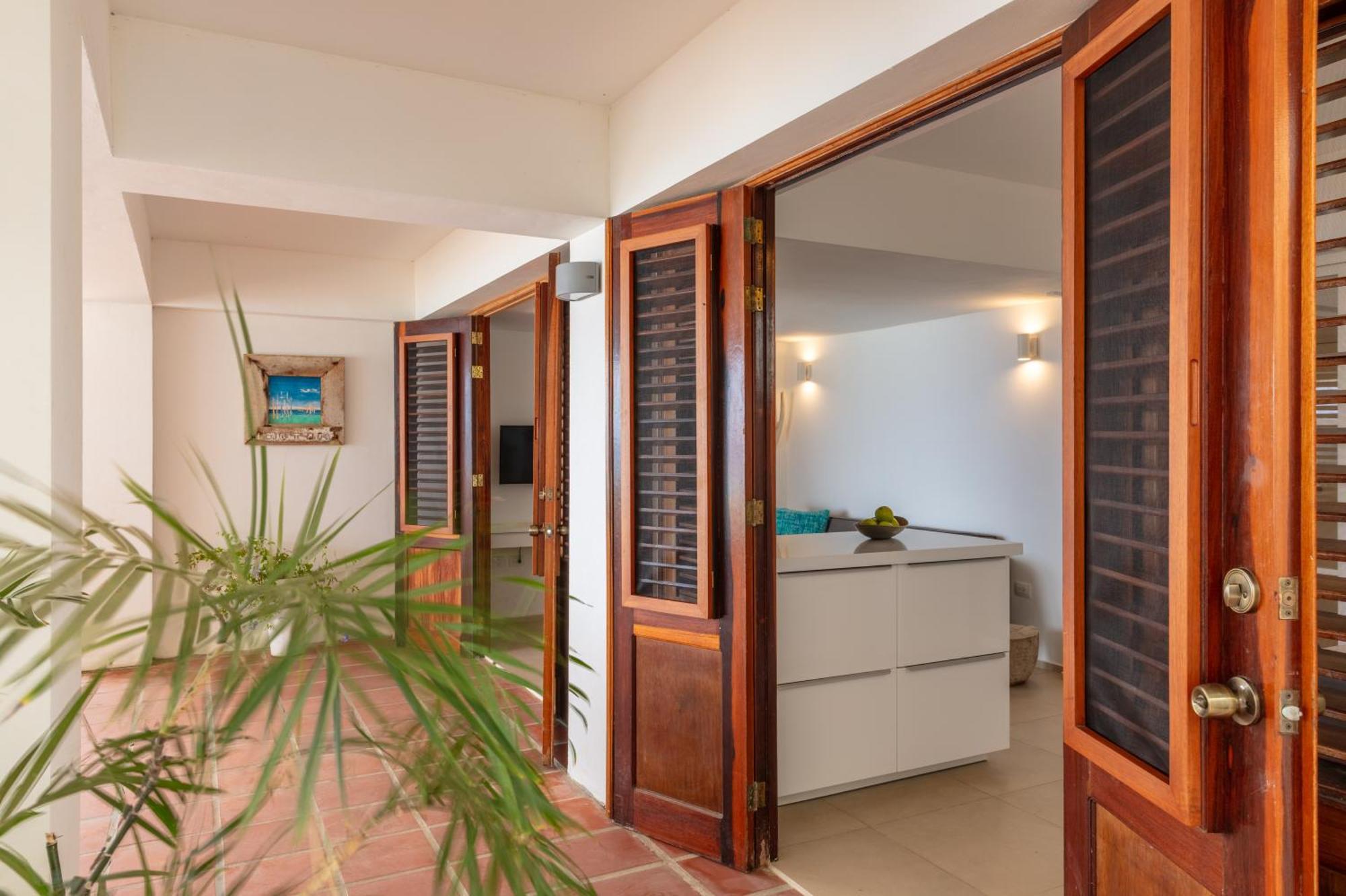 One Ocean Boutique Apartments & Suites Bonaire 克拉伦代克 客房 照片